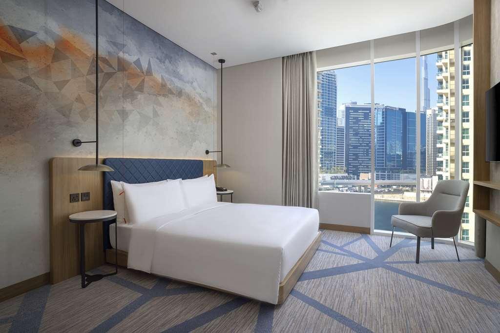 Hilton Garden Inn Dubai Business Bay Habitación foto