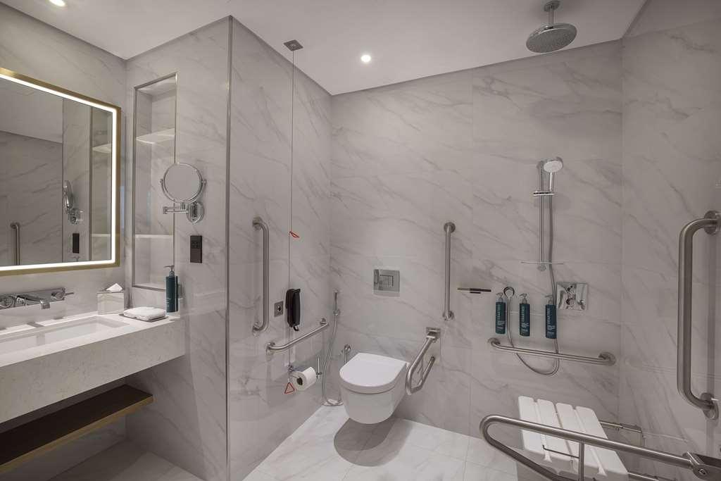 Hilton Garden Inn Dubai Business Bay Habitación foto